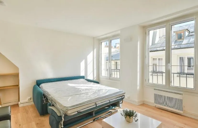 Grand Studio Paris 2 Eme Sentier Apartment